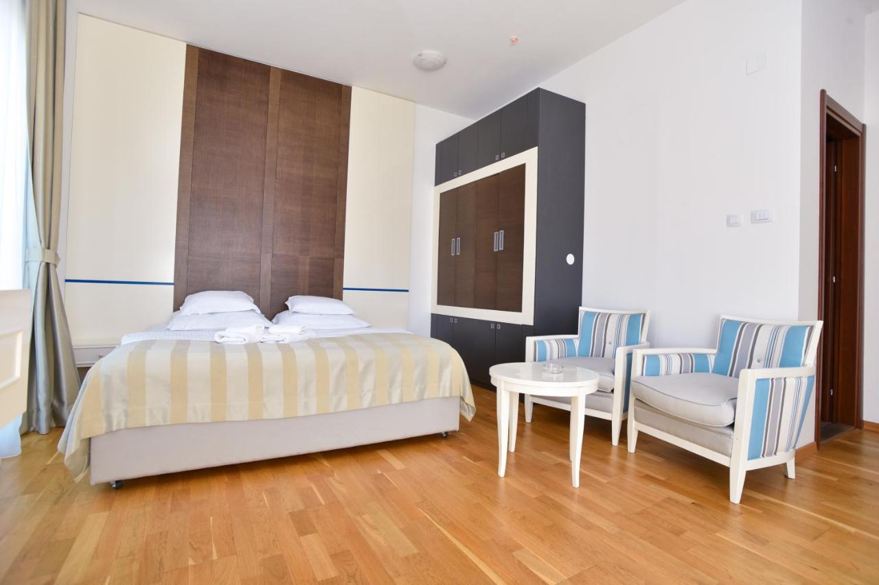 Barbeta Accommodation ブドヴァ エクステリア 写真